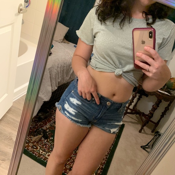 Top - Picture 1 of 4